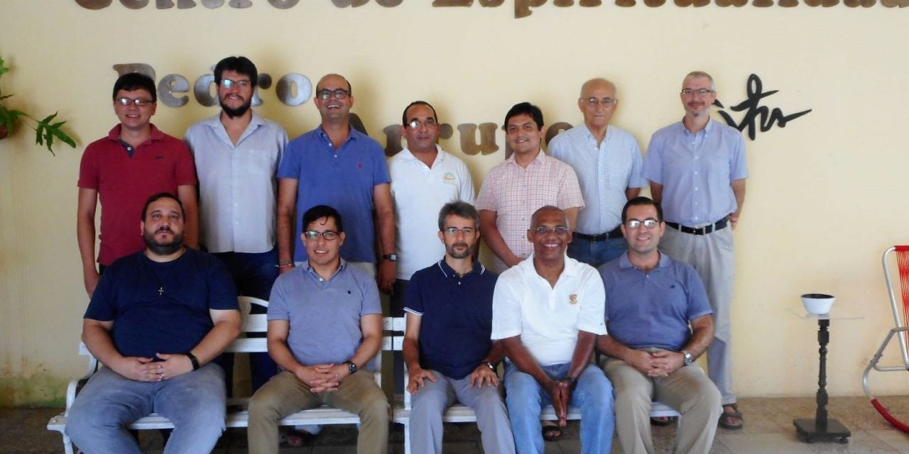 Dos jesuitas peruanos comienzan la Tercera Probación en Cuba