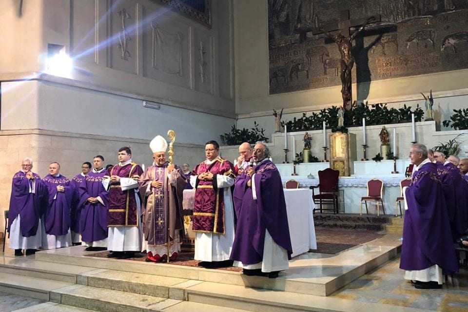 Cardenal Barreto toma posesión de la Basílica de San Pedro y San Pablo en la Via Ostiense