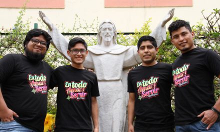 Cuatro jóvenes peruanos son admitidos a la Compañía de Jesús