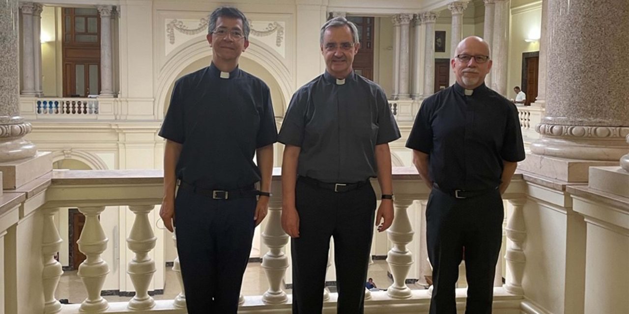 Autoridades de la UARM visitaron universidades jesuitas europeas