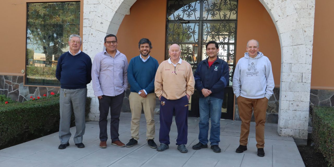 Superior Provincial visitó Plataforma Jesuita de Arequipa