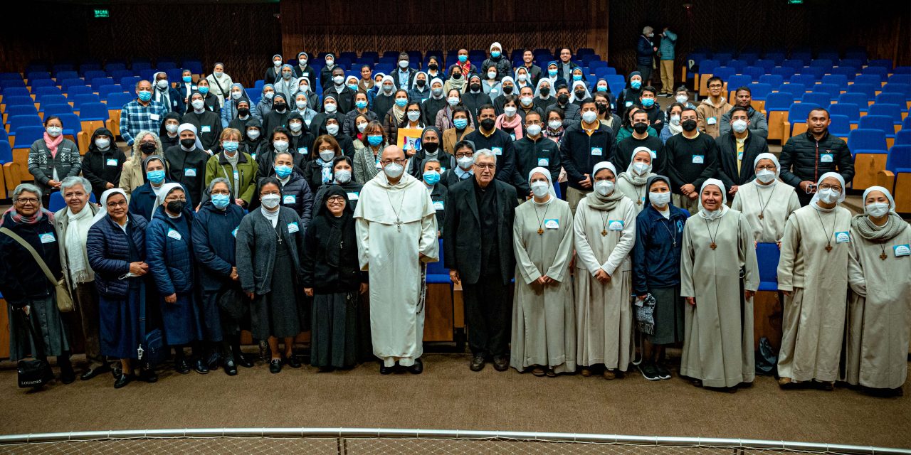Arzobispado de Lima organizó encuentro sinodal de la vida consagrada