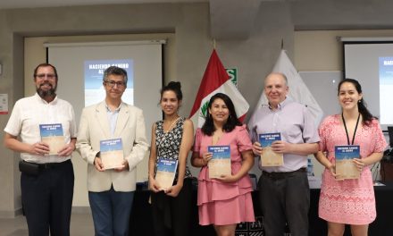 Jesuitas presentaron libro sobre su trabajo con migrantes y refugiados en el Perú