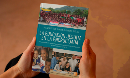 Libro sobre la situación actual de los colegios y escuelas jesuitas en América Latina y del Norte