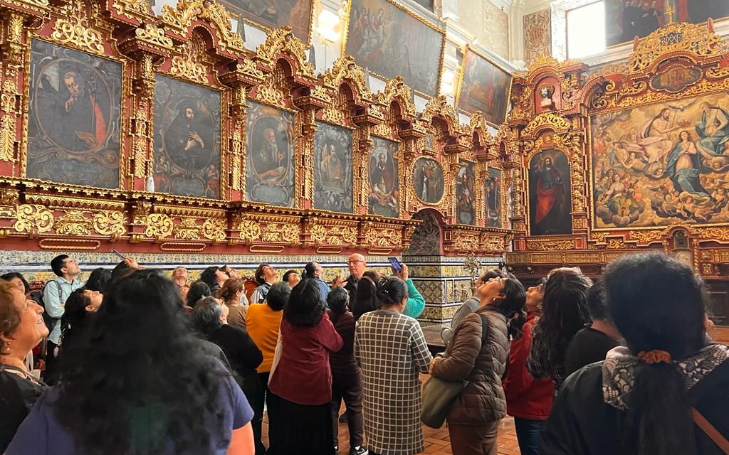 Parroquia La Virgen de Nazaret organizó visita guiada a San Pedro