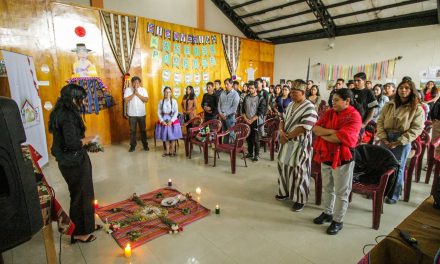 Centro Loyola Ayacucho celebró el día de la lengua materna con un conversatorio  