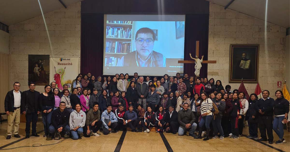 Plataforma Jesuita de Arequipa realizó charla sobre Sinodalidad  