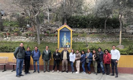 P. Provincial visitó obras jesuitas de El Agustino  