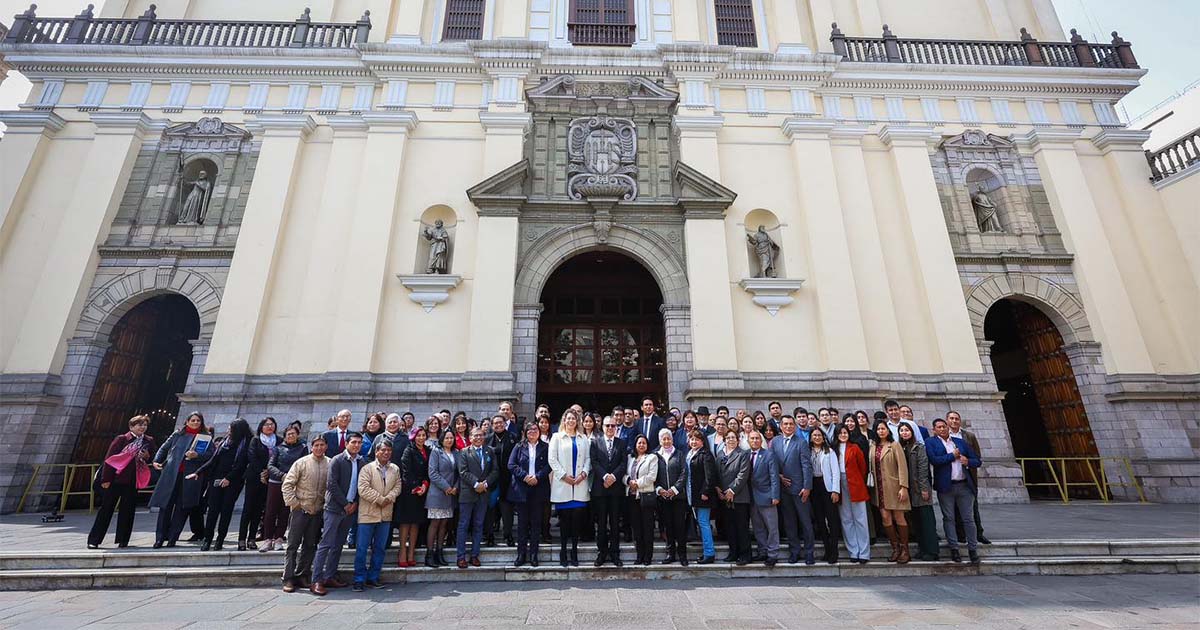 Biblioteca Nacional celebró 203 aniversario en San Pedro