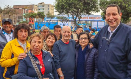 Inauguran complejo deportivo «Padre Chiqui» en El Agustino