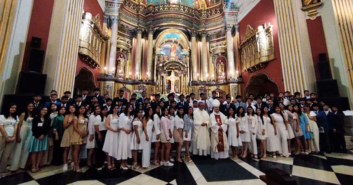 Confirmaciones en la Parroquia San Pedro