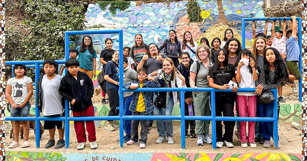 Estudiantes de Xavier University visitaron PEBAL La Inmaculada 