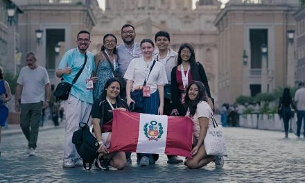 Delegación de ESEJOVEN participó del jubileo en Roma  
