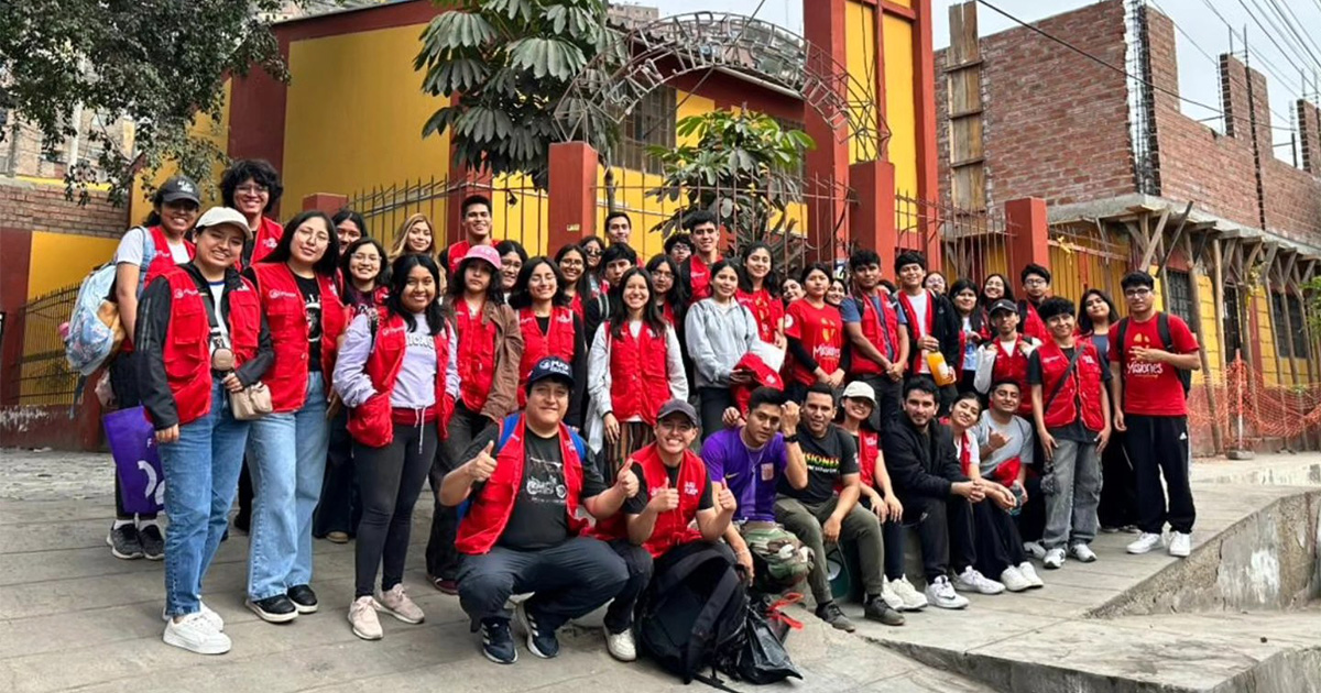 Jóvenes del CAPU PUCP realizaron jornada misionera en El Agustino