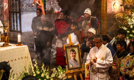 Despedida al P. Moncho en Andahuaylillas  