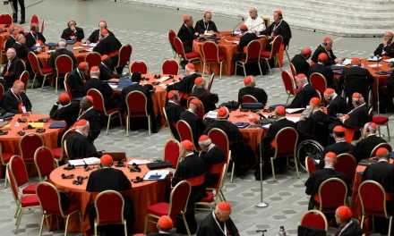 Sínodo: Tercer Informe Final sobre las mujeres en la vida y el gobierno de la Iglesia