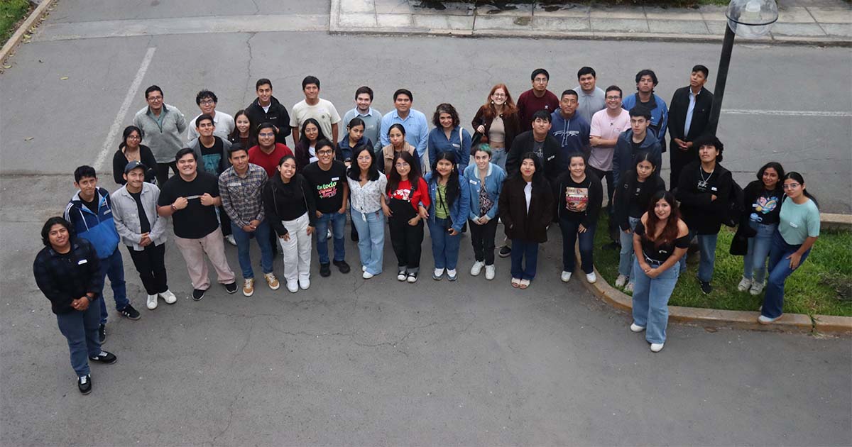 ESEJOVEN Lima organizó conversatorio “Enviados a las fronteras del mundo”
