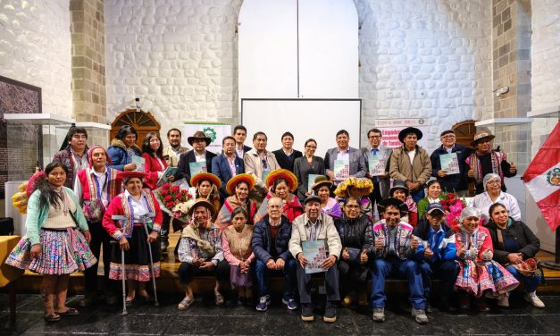 CCAIJO presentó libro “Emprendimiento Femenino en la provincia de Quispicanchi”