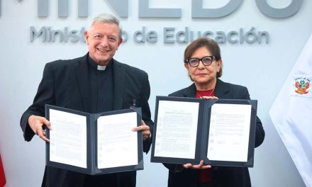 Fe y Alegría del Perú renueva convenio con Ministerio de Educación  