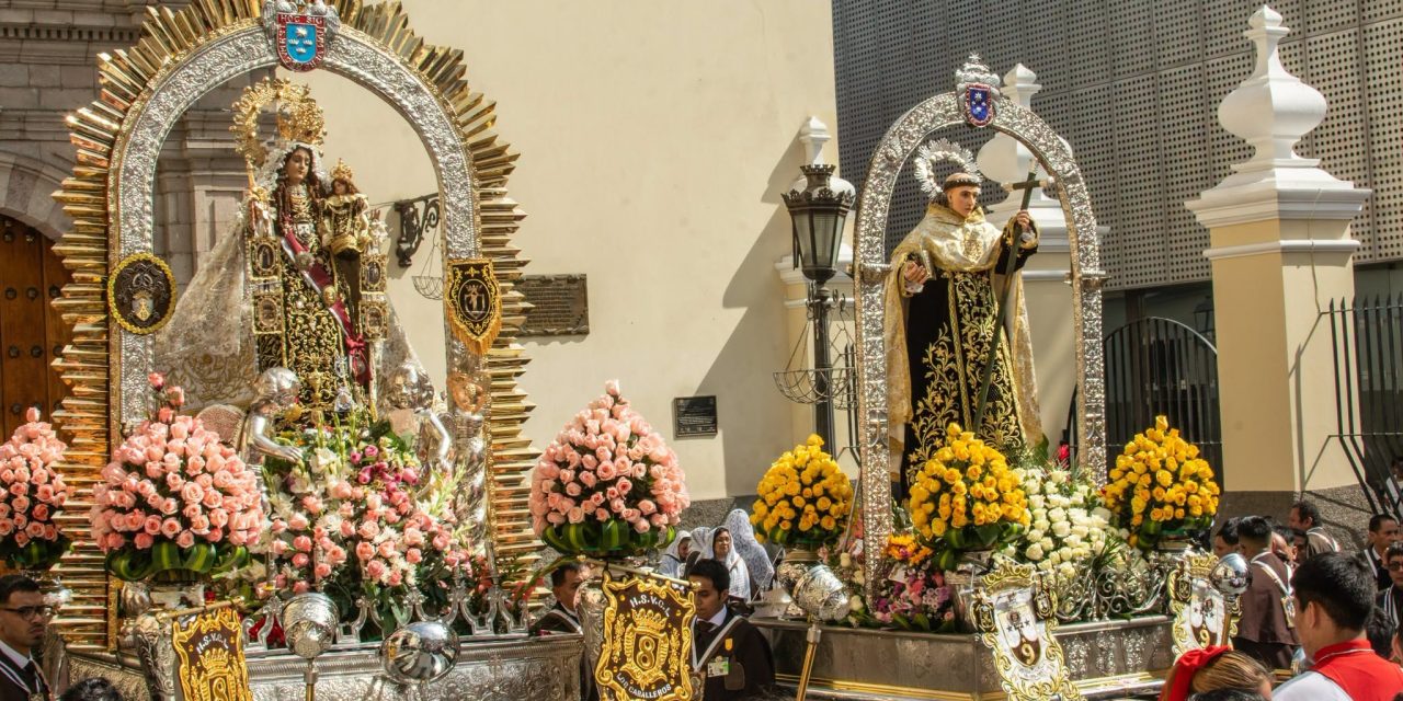 Imagen de la Virgen del Carmen visitó la parroquia San Pedro de Lima  