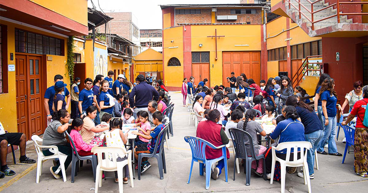 Una jornada de solidaridad y esperanza para las familias de El Agustino