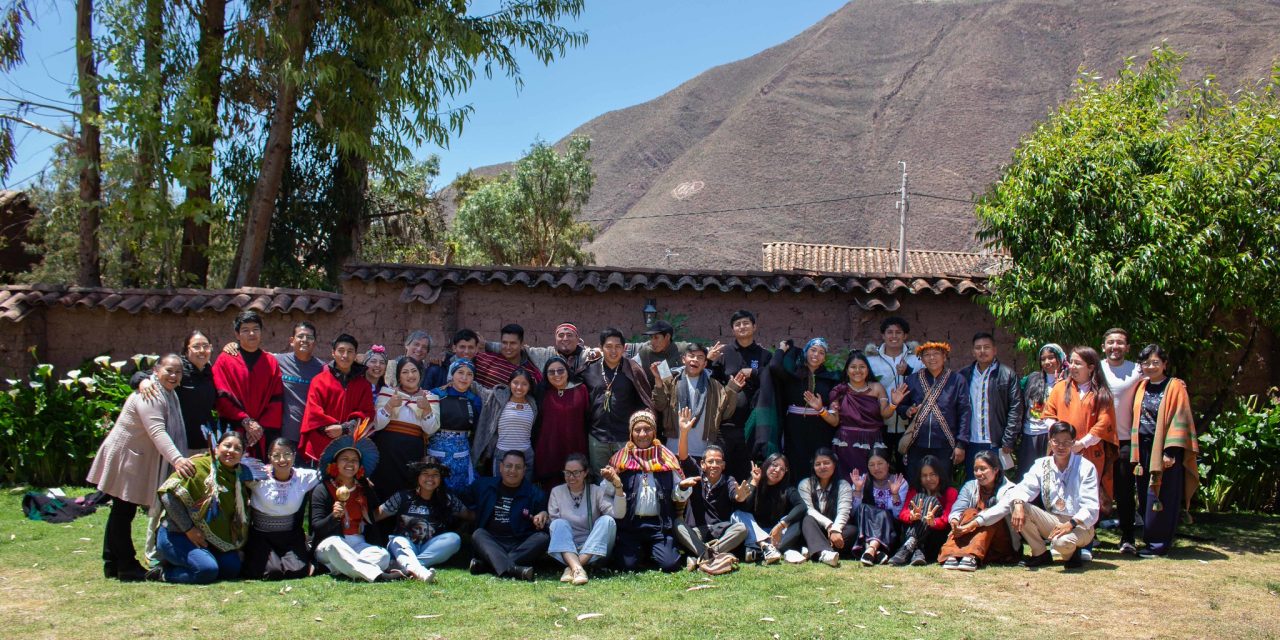 Jóvenes de pueblos originarios de América Latina se reunieron en Cusco