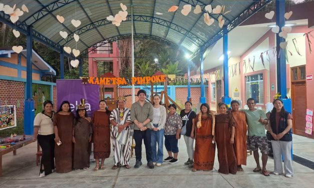Centro Loyola Ayacucho realizó jornada de diálogo con mujeres artesanas de Anato