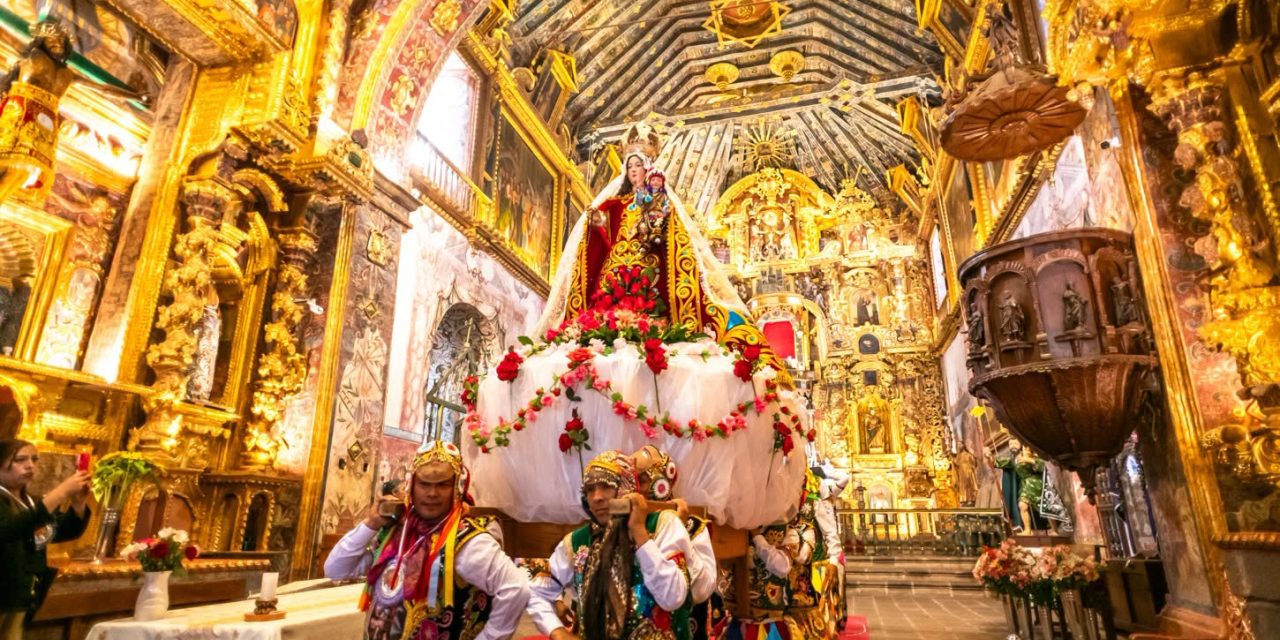 Andahuaylillas celebró la Fiesta de la Virgen del Rosario